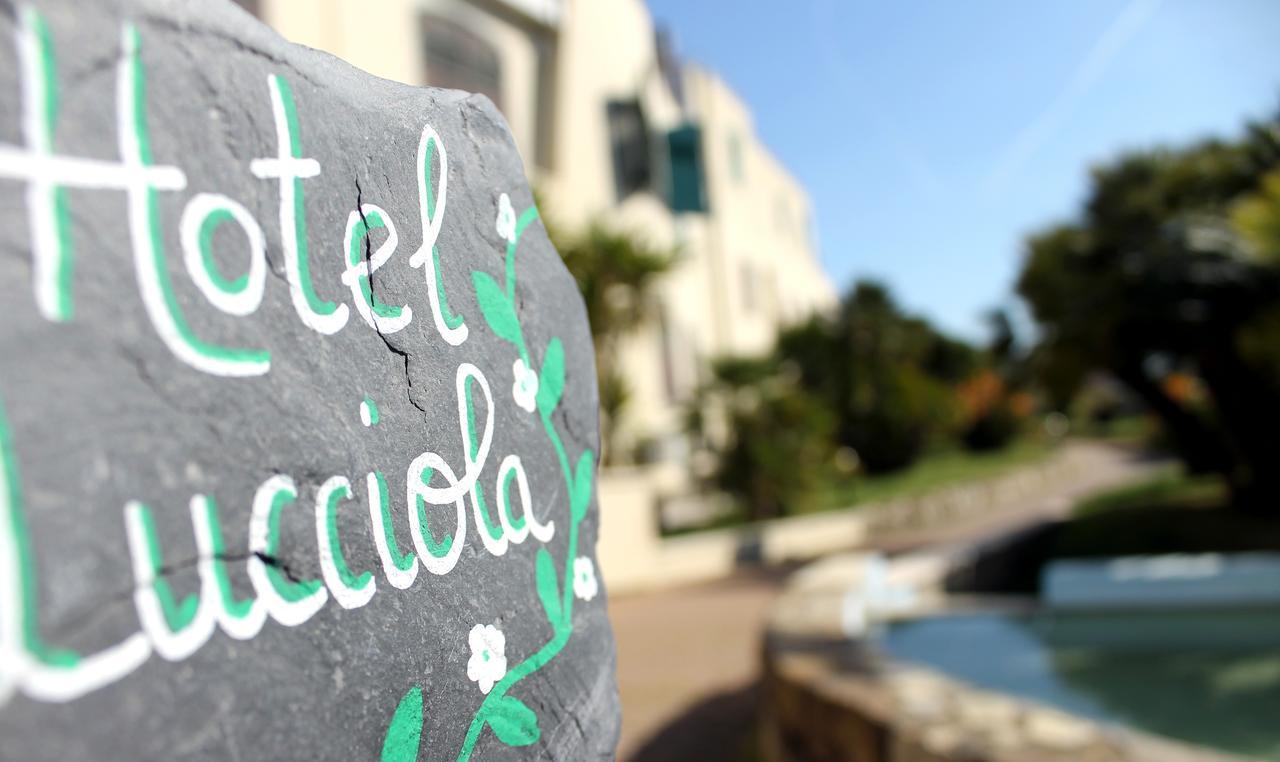Albergo Ristorante Lucciola Santo Stefano al Mare Kültér fotó